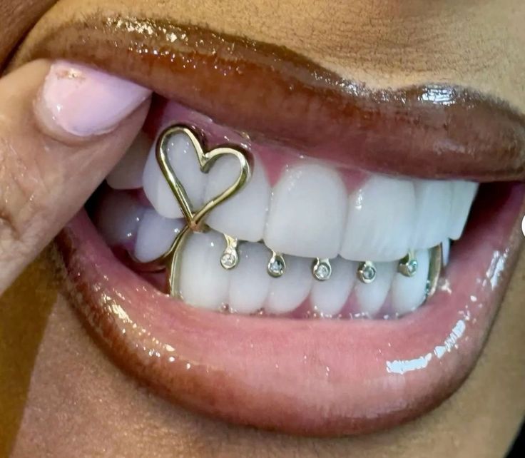 Heart grillz