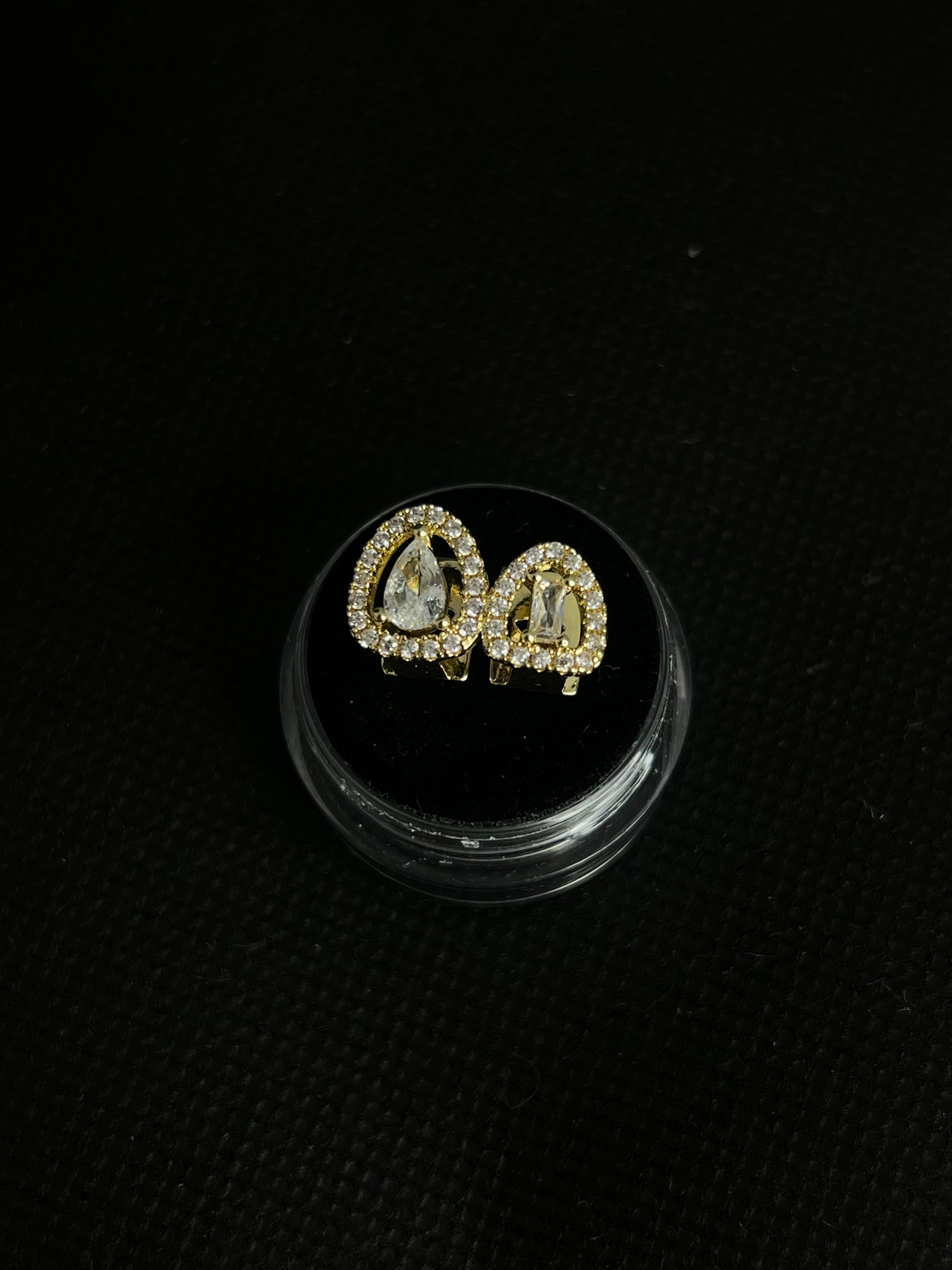 Double grillz with diamonds inside