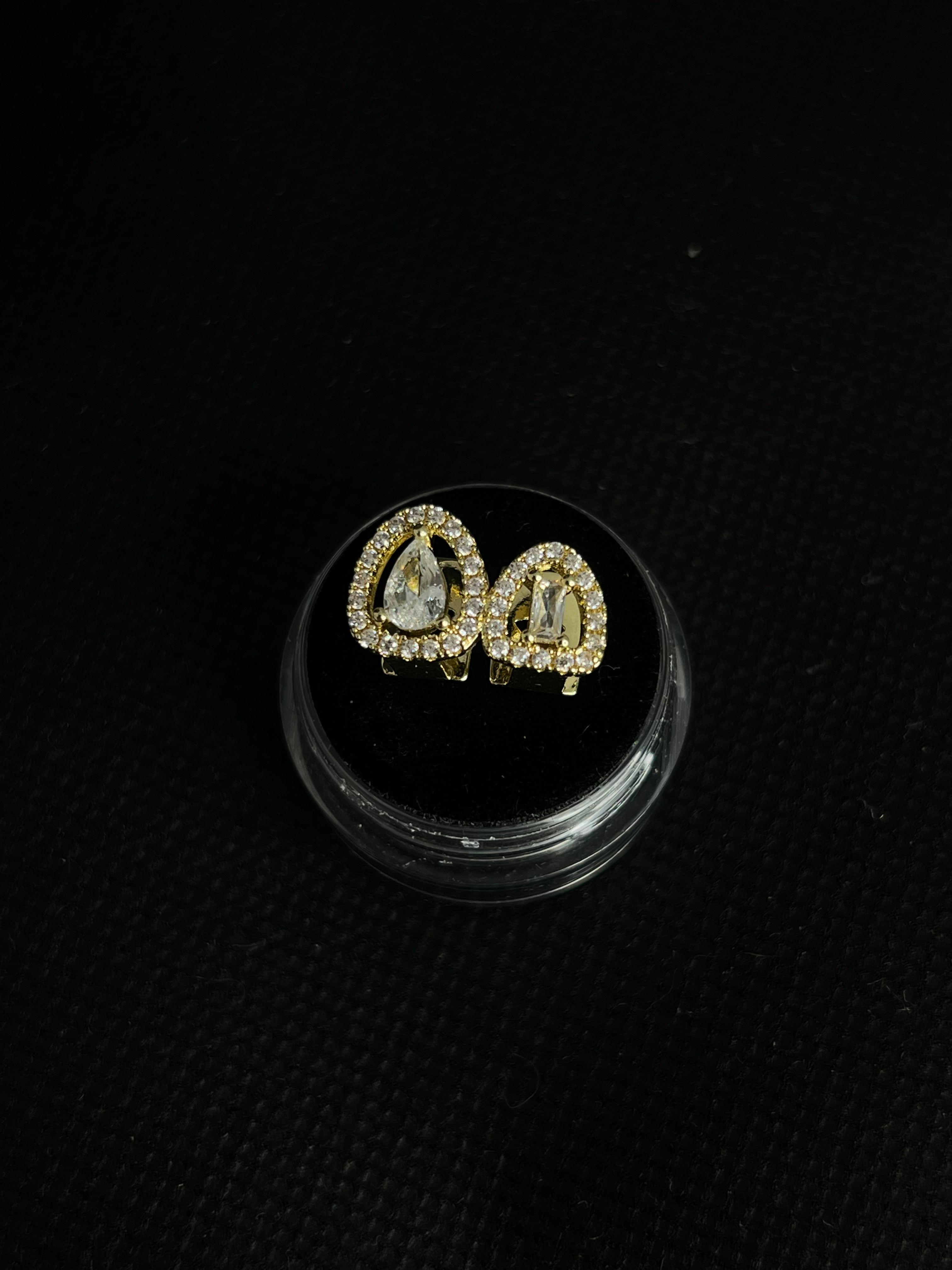 Double grillz with diamonds inside