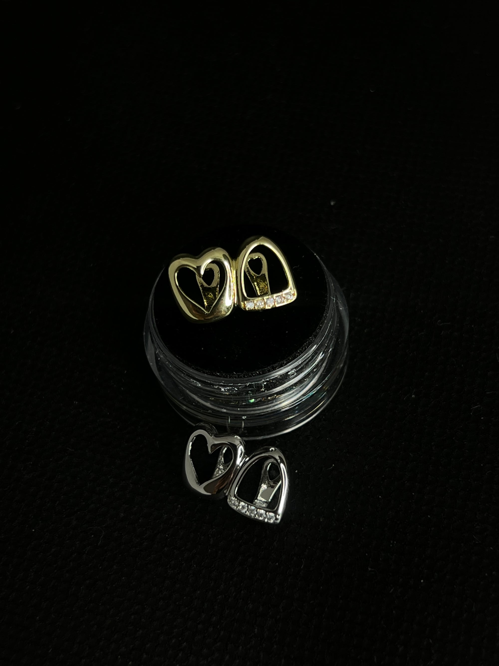 Heart-shaped double grillz