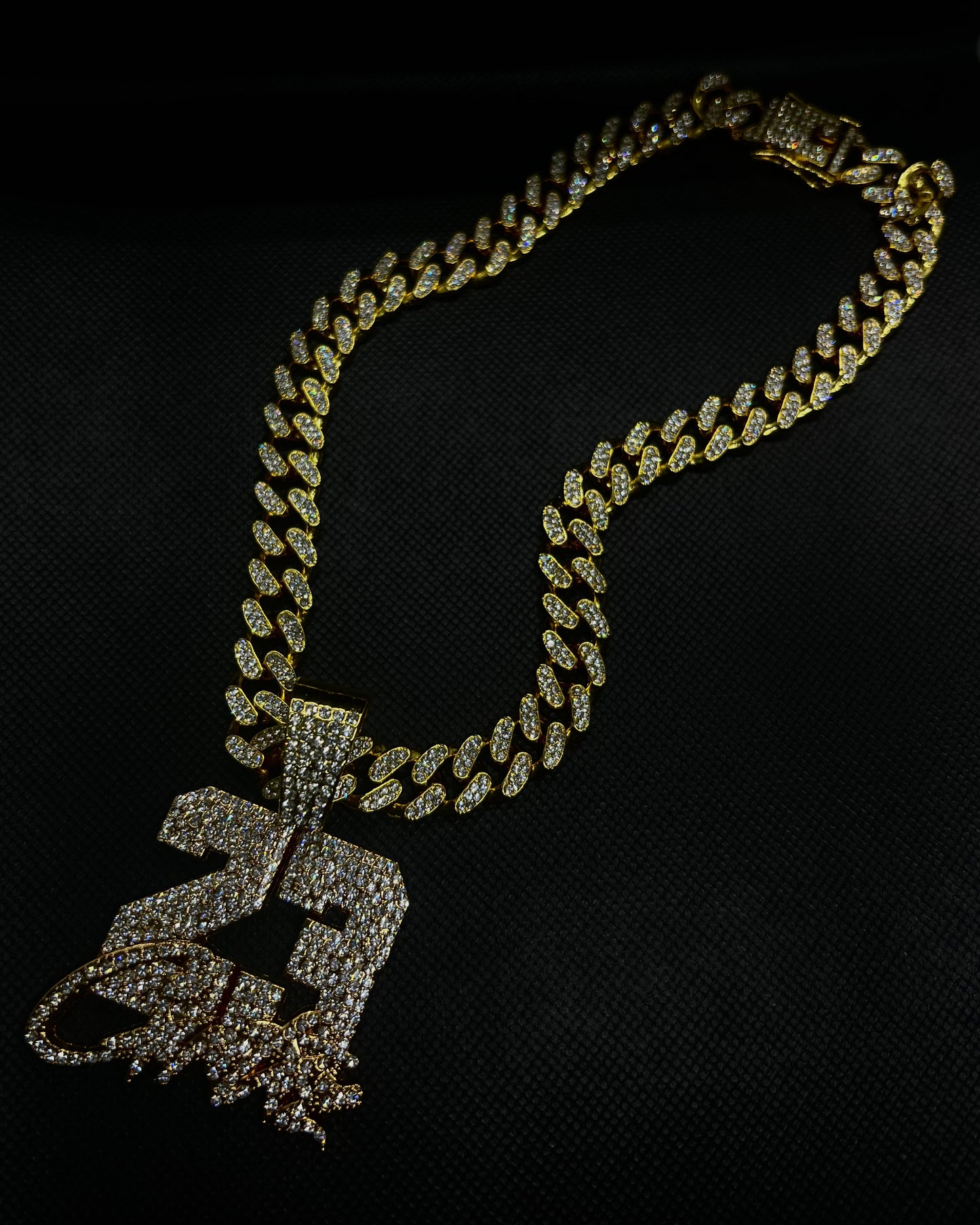 ICED OUT chain with “23 Crtz” pendant