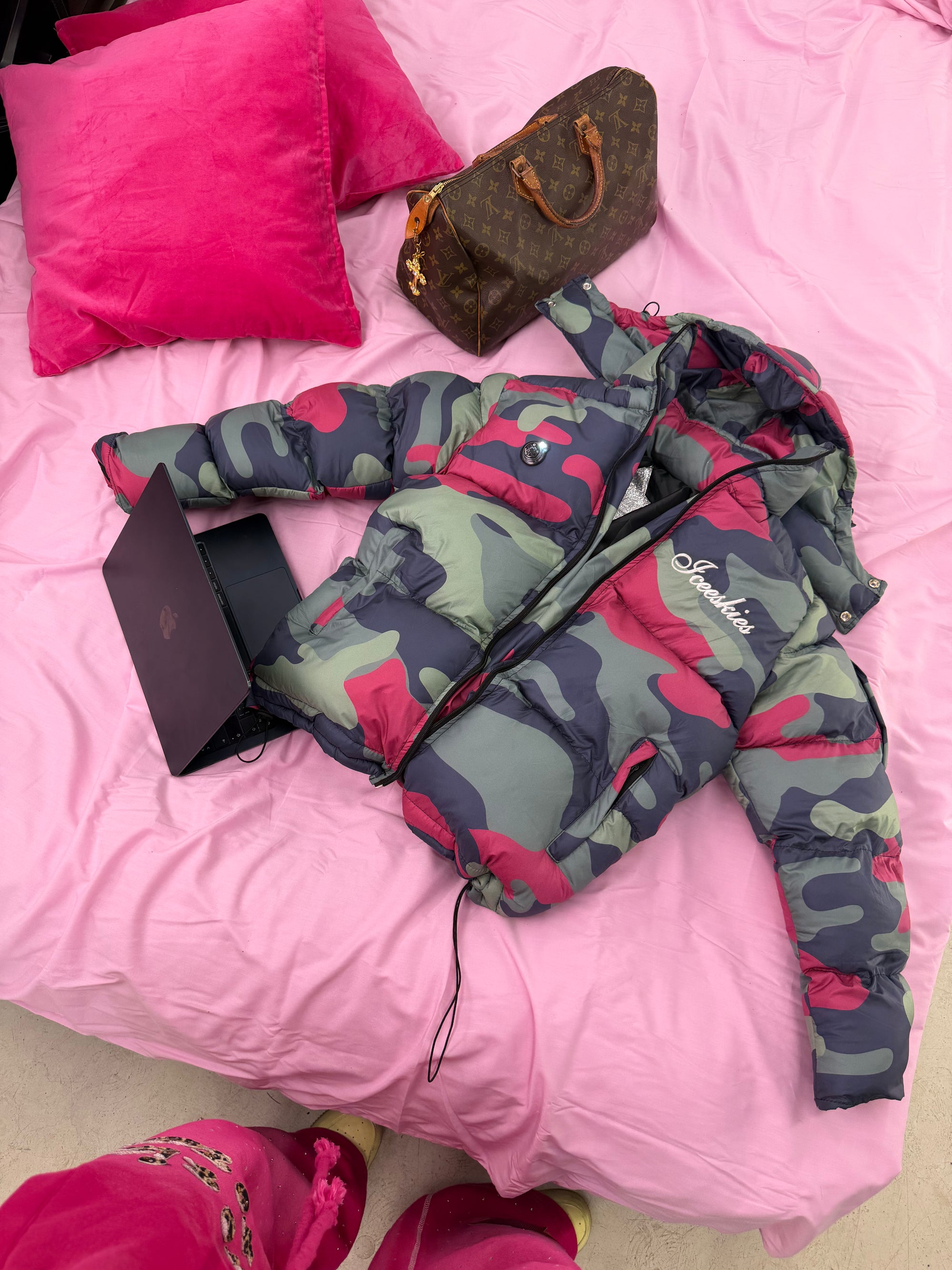 Camo puffer jacket