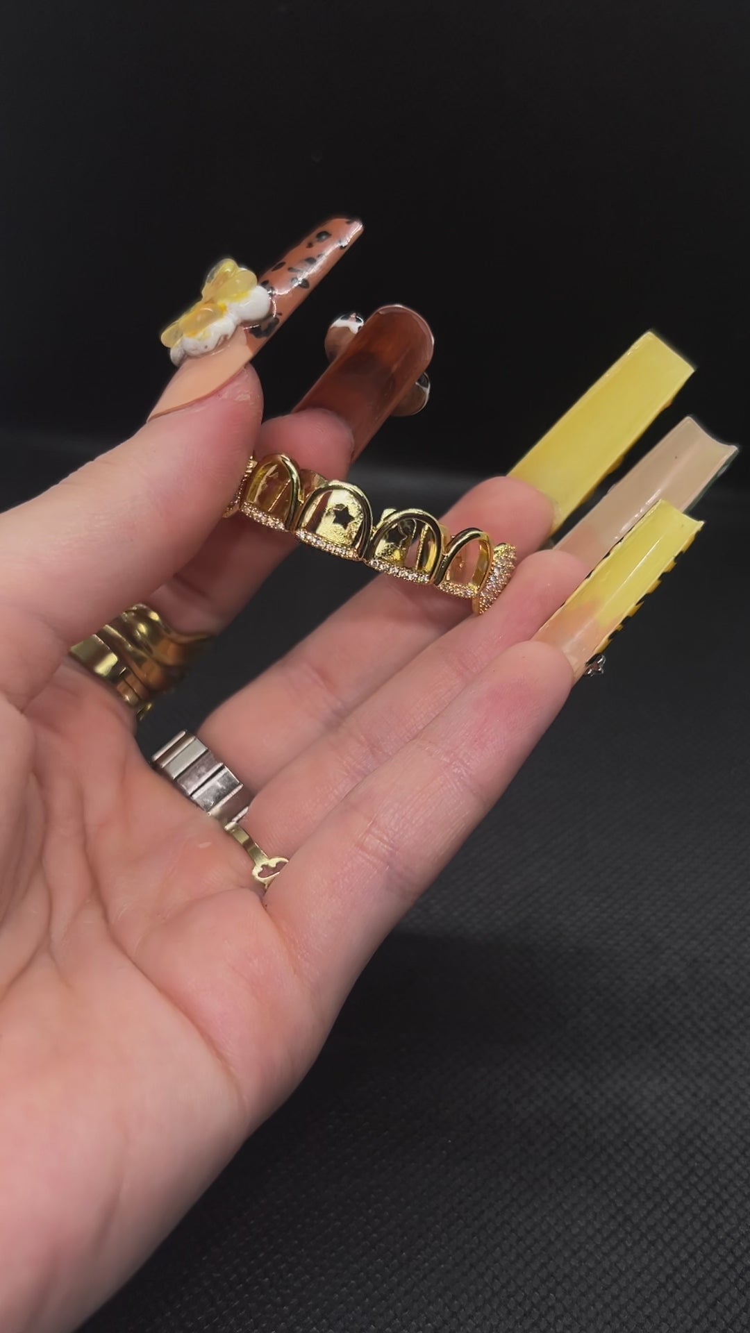 Grillz "upper teeth" gold